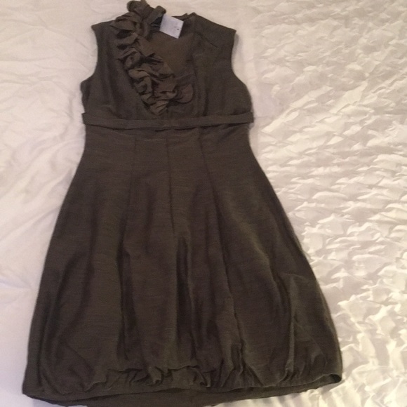 Siste’s Made in Italy Elegant Dress - NEW Sz SMALL - Picture 1 of 11